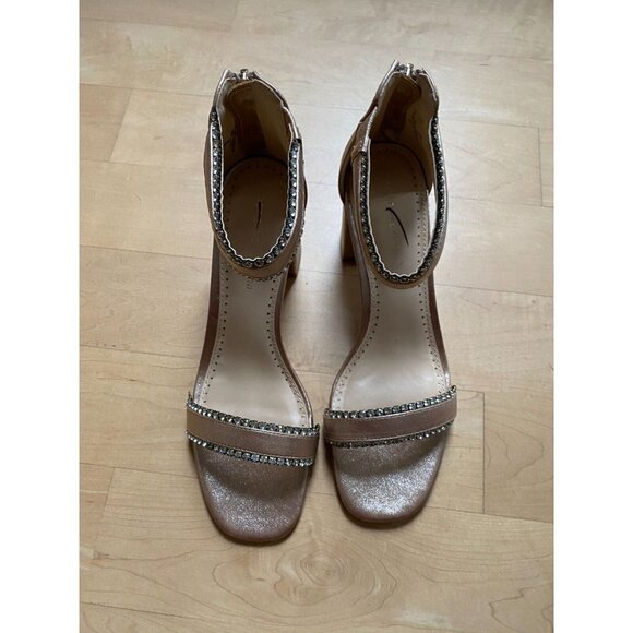 ADRIENNE Vittadini "Asti" Jeweled Strappy sandal rhinestone Heels sz 9.5 NEW - Picture 2 of 9